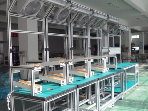 我們常說(shuō)的鋁型材工作臺(tái)生產(chǎn)線(xiàn)種類(lèi)，具體用途