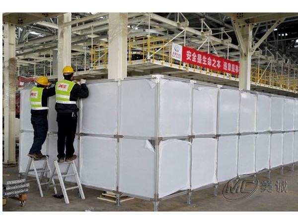 做防護圍欄為什么要選工業鋁型材？